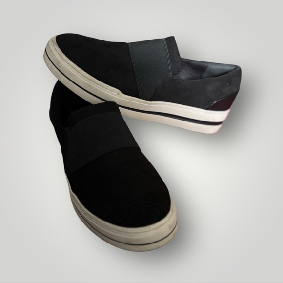 Clarks Audreigh Eve Black Suede Slip On Platform Sneaker Shoes Size 10 - Picture 1 of 9